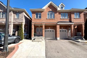 4-bedroom semi-detached home for rent in Mississauga — 866 Francine Crescent