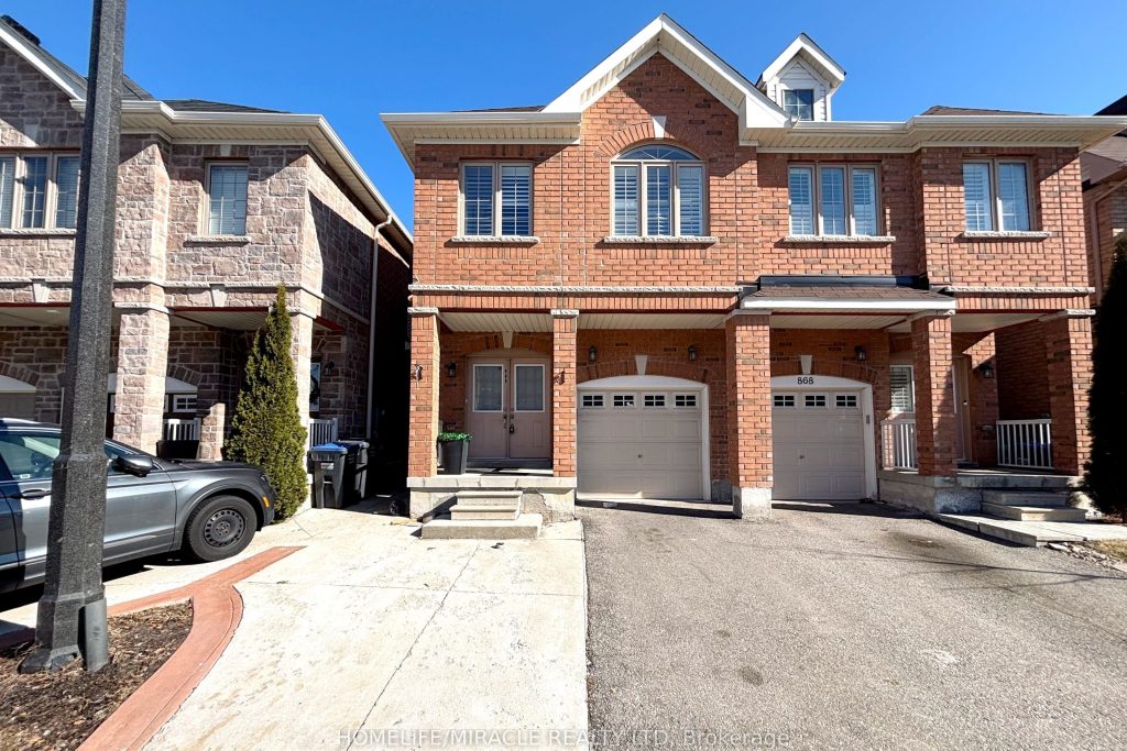 4-bedroom semi-detached home for rent in Mississauga — 866 Francine Crescent (Photo 1)