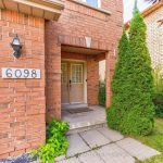 4-bedroom semi-detached home for rent in Mississauga — 866 Francine Crescent (Photo 5)