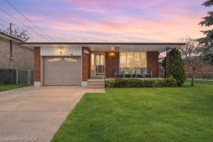 3-bedroom home for sale in Hamilton — 88 Glen Valley Drive