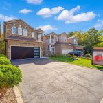 4-bedroom detached home for sale in Toronto — 88 Mourning Dove Crescent (Photo 2)