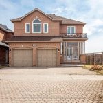 4-bedroom detached home for sale in Toronto — 88 Mourning Dove Crescent (Photo 5)