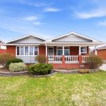 3-bedroom home for sale in Niagara Falls — 8913 Tallgrass Avenue (Photo 3)