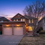 4-bedroom detached home for sale in Peel — 891 Stonebridge Avenue (Photo 4)