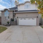 3-bedroom detached home for sale in Hamilton — 894 Bishop Place (Photo 4)