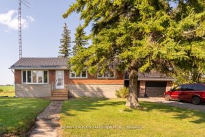 3-bedroom detached home for sale in Kawartha Lakes — 895 Highway 7 Road