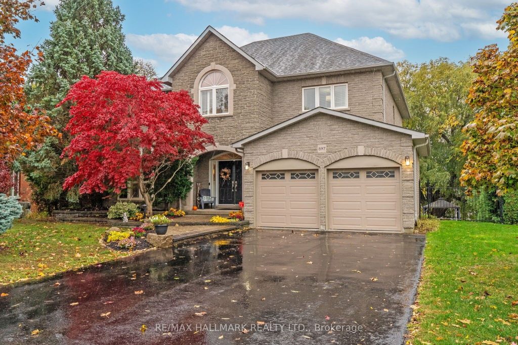 4-bedroom detached home for sale in Durham — 897 Oberland Drive (Photo 1)