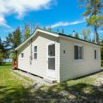 1-bedroom detached home for sale in Springwater — 8 Buttercup Lane (Photo 2)