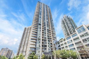 2-bedroom condo apartment for sale in Peel — 908 - 225 Webb Drive