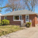 3-bedroom home for sale in Windsor — 914 Thompson Boulevard (Photo 4)