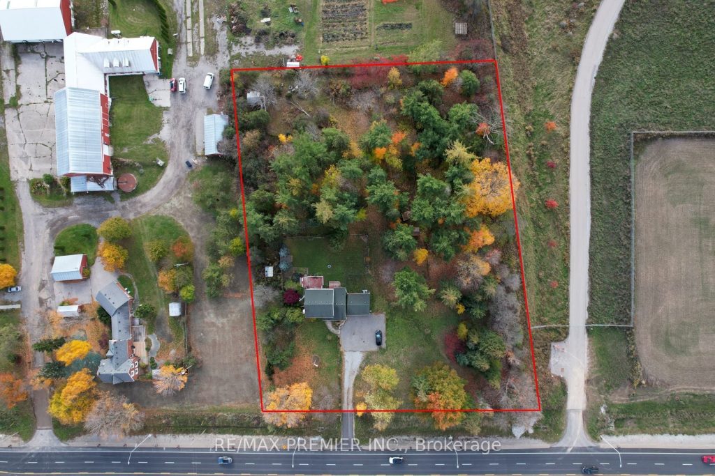 3-bedroom rural residential home for sale in Halton — 9190 Trafalgar Road (Photo 1)