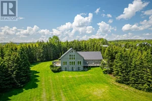 5-bedroom home for sale in Clearview — 9197 County 91 Road