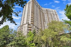 1-bedroom condo apartment for sale in Peel — 923 - 3888 Duke Of York Boulevard