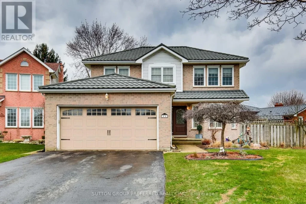 4-bedroom home for sale in London South — 94 Ashbury Avenue (Photo 1)