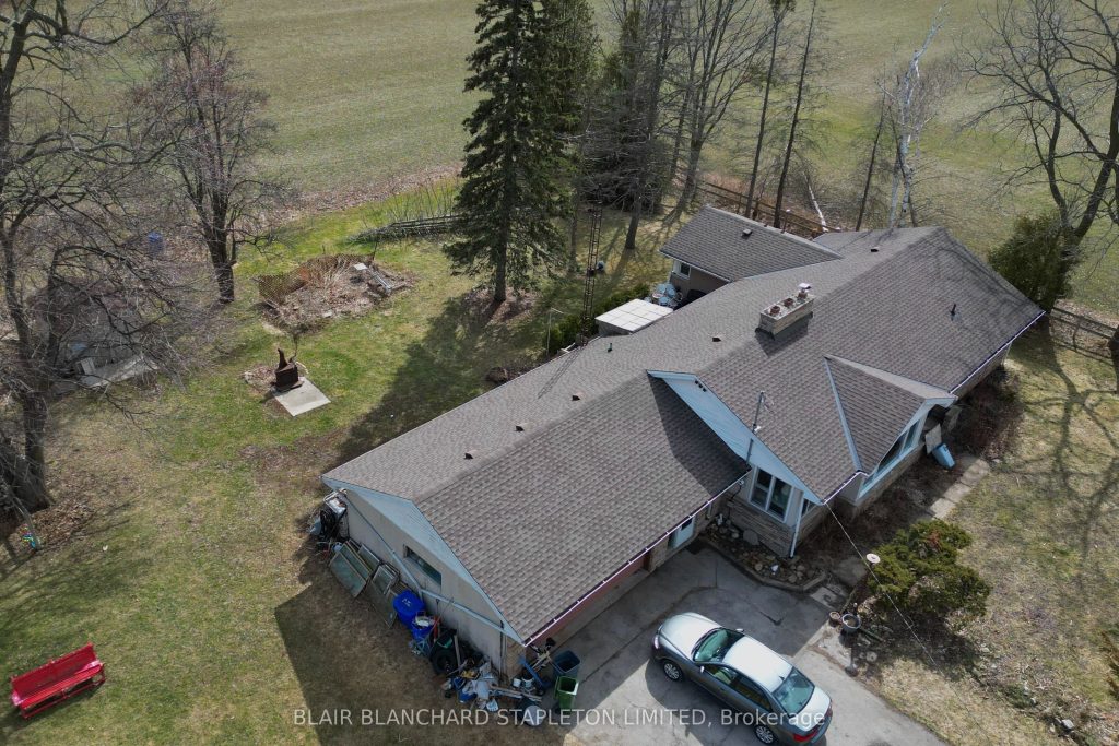 Studio land home for sale in Hamilton — 957 Smith Road (Photo 1)