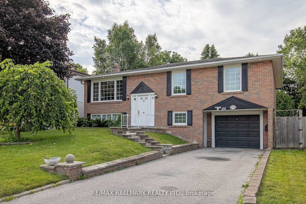 3-bedroom detached home for rent in Newmarket — 978 Wildwood Drive (Photo 1)
