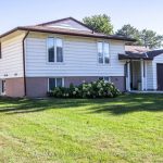 4-bedroom home for sale in Saugeen Shores — 991 Bricker Street North (Photo 1)