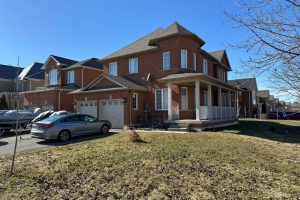 4-bedroom detached home for rent in Whitby — BASEMENT - 12 Ball Crescent