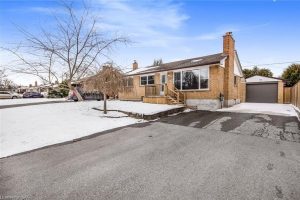 2-bedroom home for rent in London South — BSMT - 185 Burlington Street