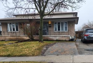 2-bedroom semi-detached home for rent in Oshawa — BSMT - 49 Lawrence Crescent