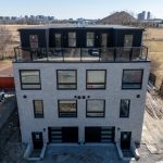 4-bedroom att/row/townhouse for rent in Toronto — B - 4 Southwell Drive (Photo 5)