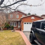 2-bedroom detached home for rent in Mississauga — LOWER - 20 Inverary Drive (Photo 1)