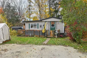 2-bedroom mobiletrailer home for sale in Simcoe — Lot 34 - 6047 Hwy 89 N/a