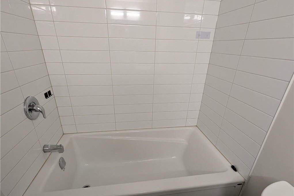 1-bedroom home for rent in Cambridge — Lower - 10 Weaver Street (Photo 1)