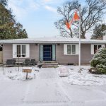 3-bedroom detached home for rent in Grimsby — Lower - 214 Main Street E (Photo 2)