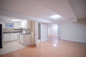 2-bedroom semi-detached home for rent in Brampton — Lower - 56 Corby Crescent