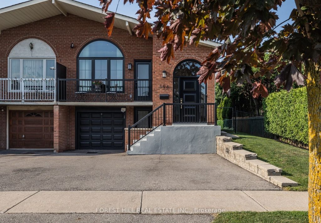 2-bedroom semi-detached home for rent in Vaughan — Lower - 596 Woodbridge Avenue (Photo 1)
