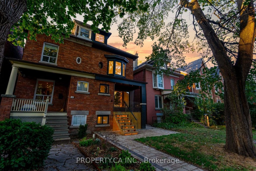 1-bedroom att/row/townhouse for rent in Toronto — Lower - 8 First Avenue (Photo 1)
