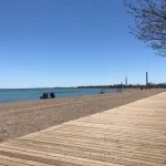 1-bedroom detached home for rent in Toronto — Main - 20 Kew Beach Avenue (Photo 3)