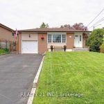 3-bedroom detached home for rent in Pickering — Main - 724 Balaton Avenue (Photo 4)