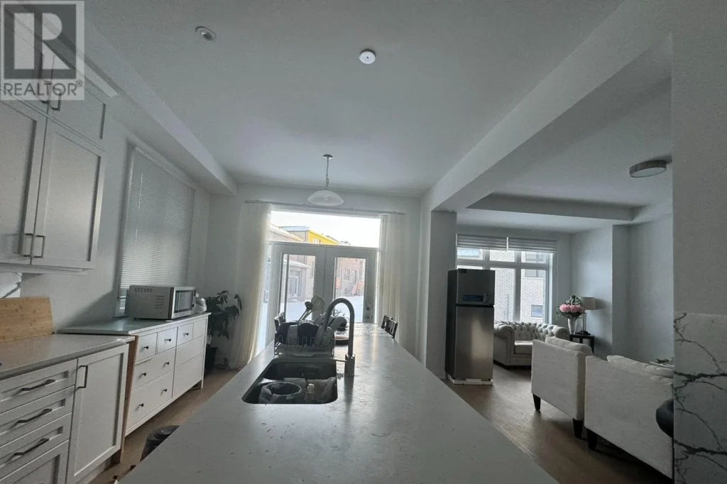 1-bedroom home for rent in Mississauga — RM1 - 3036 William Cutmore Boulevard (Photo 1)