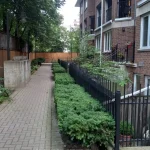 2-bedroom condo townhouse for rent in Toronto — TH#101 - 5 York Garden Way (Photo 5)