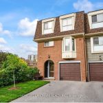 3-bedroom condo townhouse for rent in Toronto — Th22 - 6 Windermere Avenue (Photo 3)