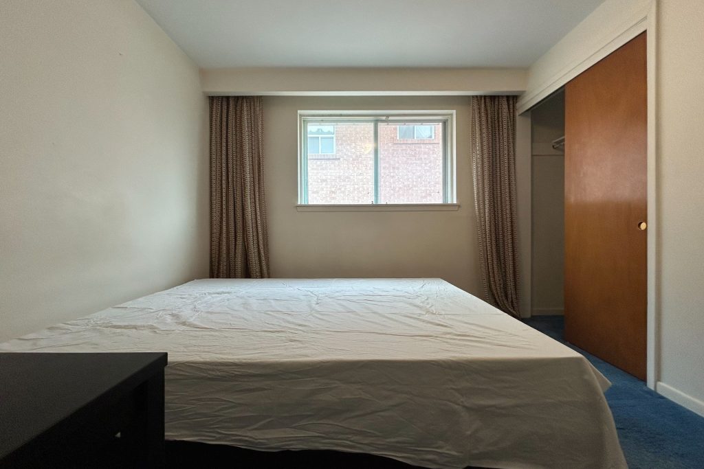 1-bedroom shared room home for rent in Toronto — Unit1 - 35 Mcdairmid Road (Photo 1)