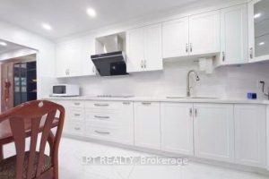 1-bedroom semi-detached home for rent in Toronto — Upper A - 86 Puma Drive